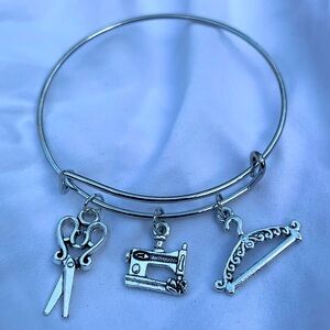 Brand New! Handmade! Adjustable Charm Bangle Bracelet!